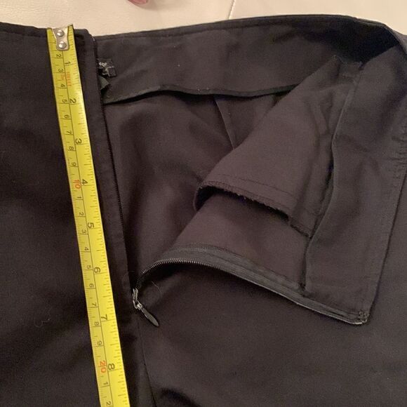 BCBG Rayon Blend Straight Leg Lightweight Black Pants Size 14 - Picture 8 of 13